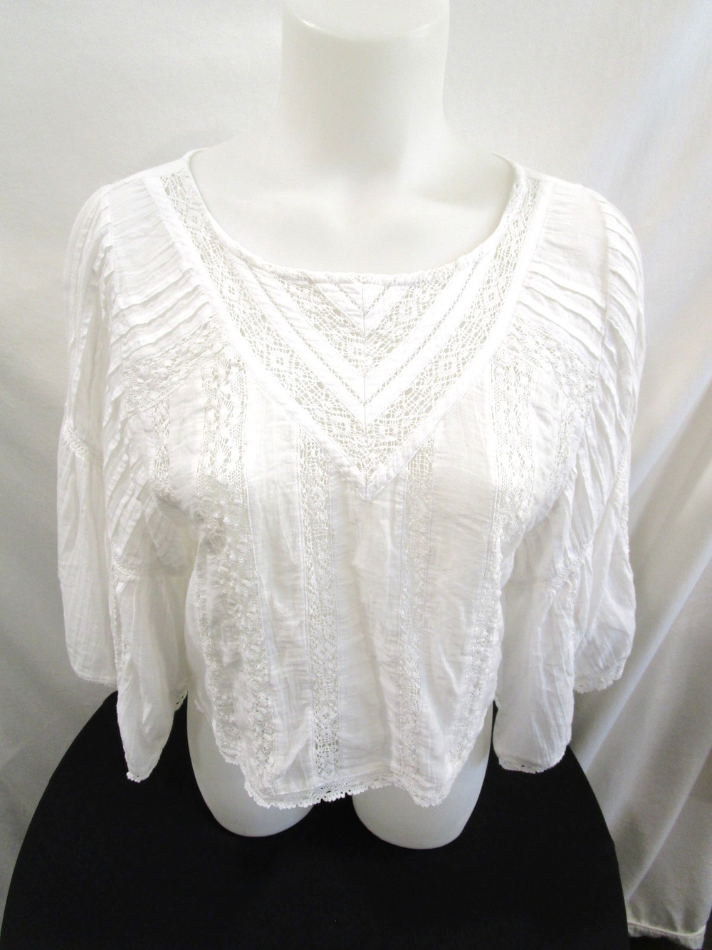 American Eagle Outfitters Boho Flowy White Cotton Lace Top Blouse Women XS
